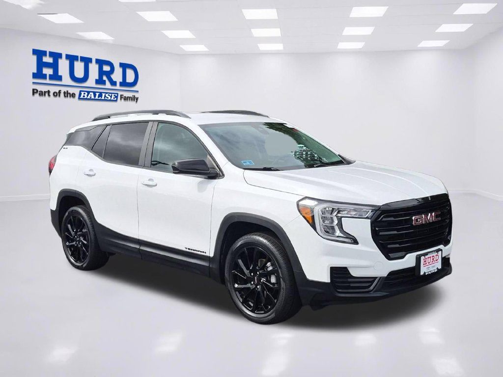 Used 2023 GMC Terrain SLE w/ Driver Convenience Package AWD/4WD 360° Tour