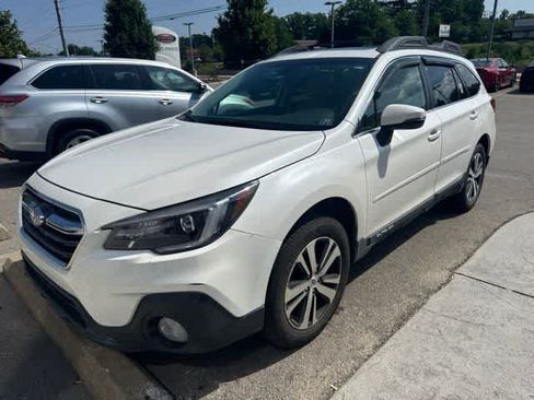 Used 2019 Subaru Outback 3.6R Limited AWD/4WD image 1