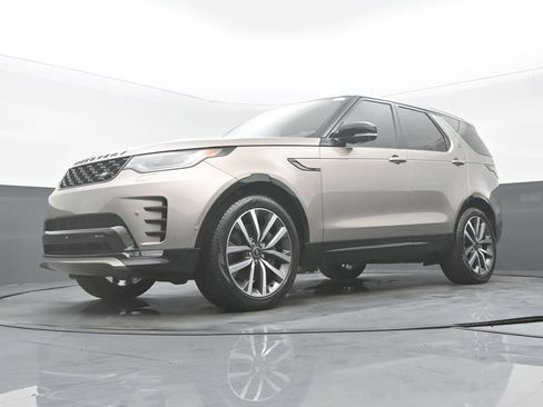 Used 2023 Land Rover Discovery S R-Dynamic AWD/4WD image 31