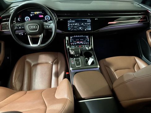 Used 2022 Audi Q8 Premium Plus image 11
