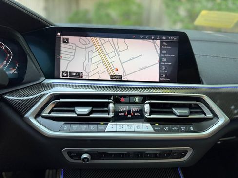 Used 2021 BMW X5 M50i w/ Executive Package AWD/4WD image 16