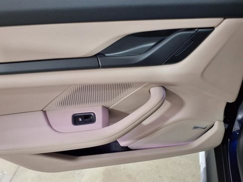 Used 2024 Porsche Taycan 4S image 20