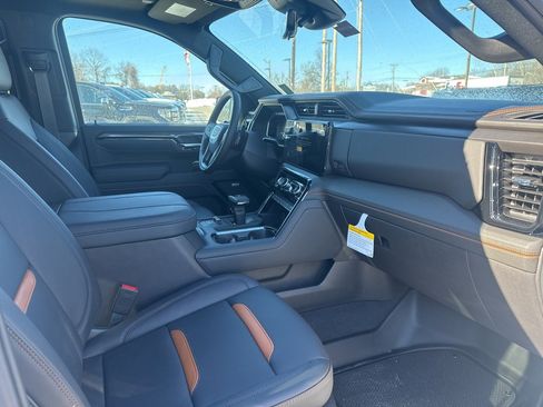 New 2026 GMC Sierra 1500 AT4 w/ AT4 Premium Package image 10