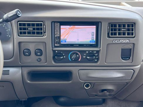 Used 2001 Ford Excursion Limited image 44