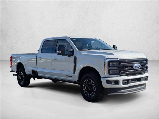 New 2025 Ford F250 Platinum w/ FX4 Off-Road Package AWD/4WD image 7