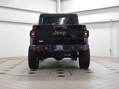 Used 2026 Jeep Gladiator Mojave w/ Safety Group AWD/4WD image 6
