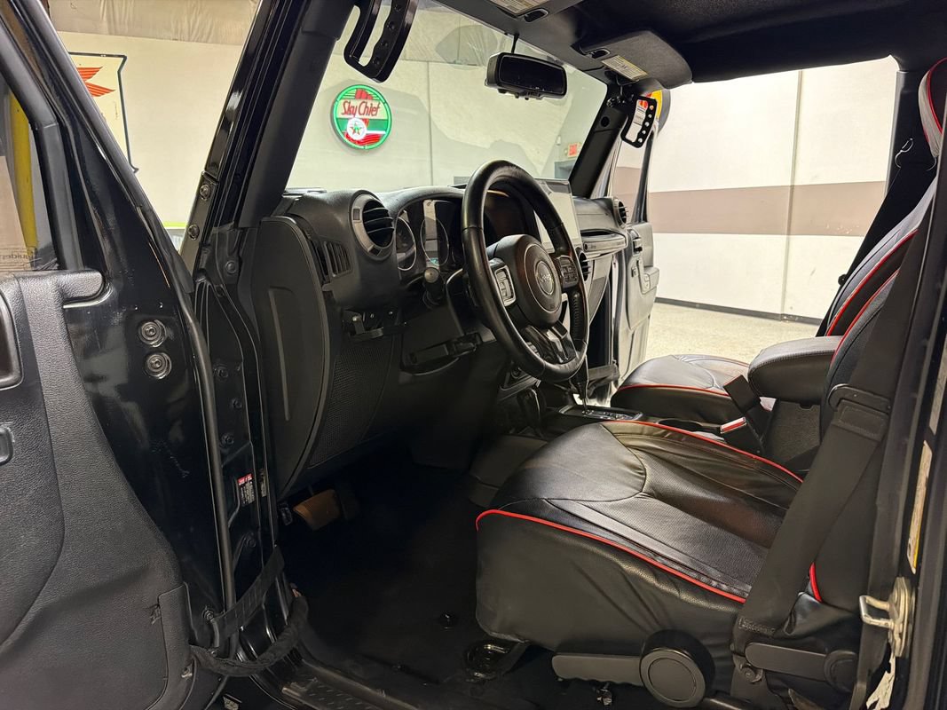 Used 2015 Jeep Wrangler Unlimited Sport w/ Quick Order Package 24S AWD/4WD image 23