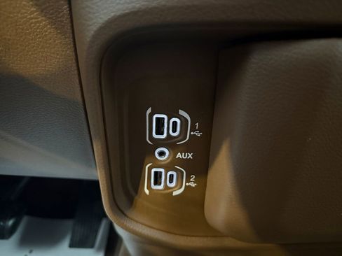 Used 2021 RAM 1500 Laramie image 35