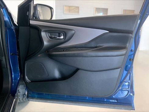 Used 2022 Nissan Murano SL w/ Cargo Package image 25