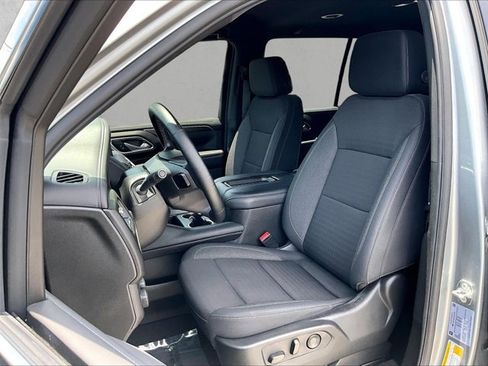 Used 2024 Chevrolet Tahoe LS RWD image 26