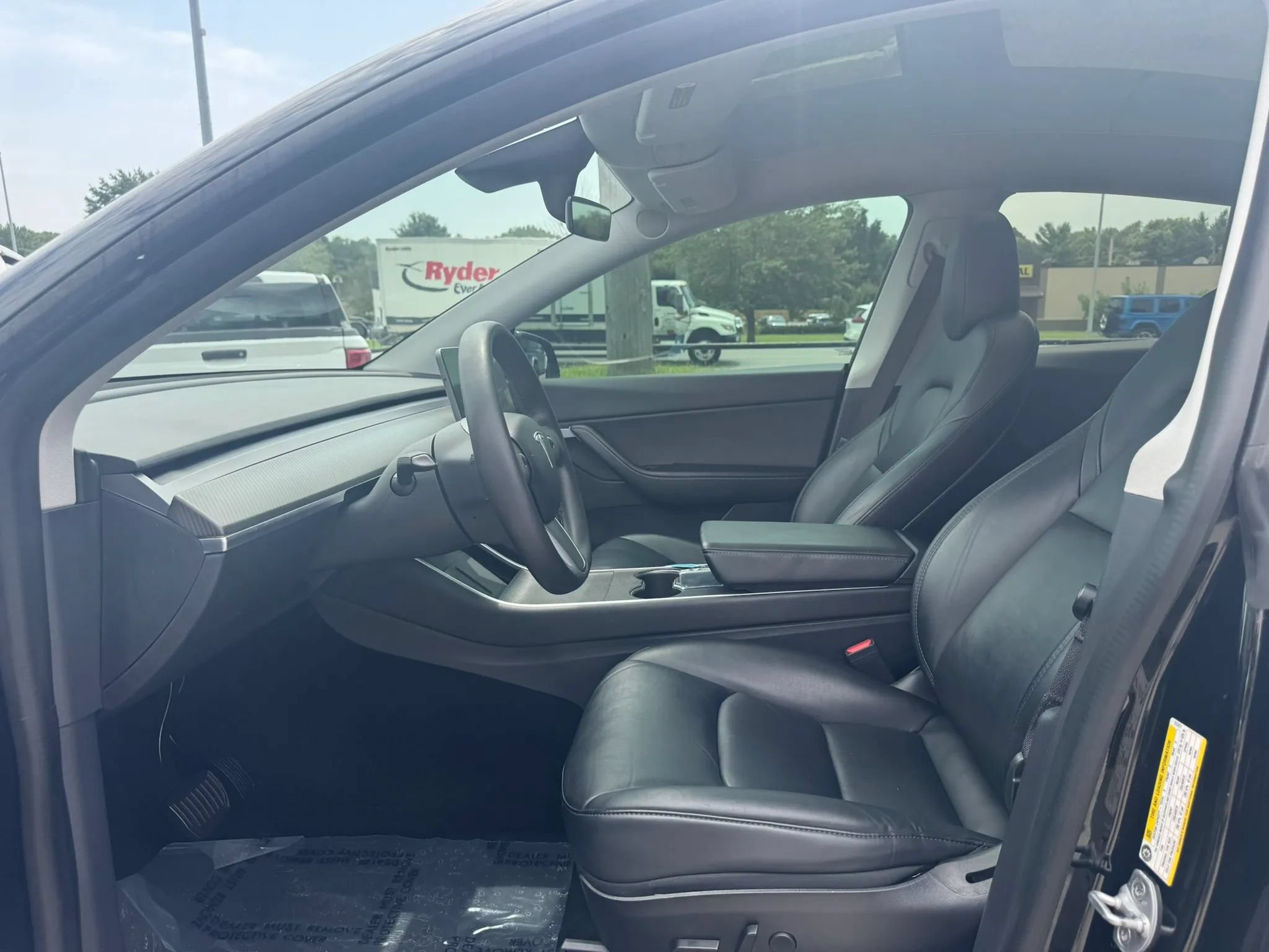 Used 2020 Tesla Model Y Long Range AWD/4WD image 17
