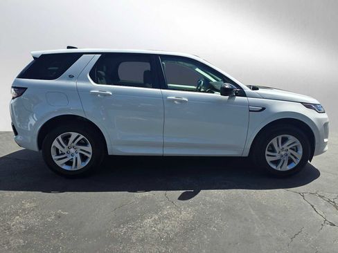 Certified 2025 Land Rover Discovery Sport S image 6