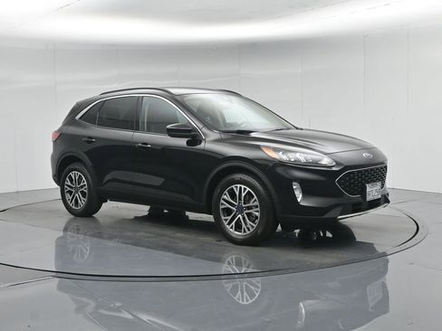 Certified 2020 Ford Escape SEL image 26