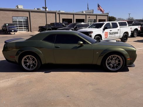 Used 2023 Dodge Challenger R/T Scat Pack image 9