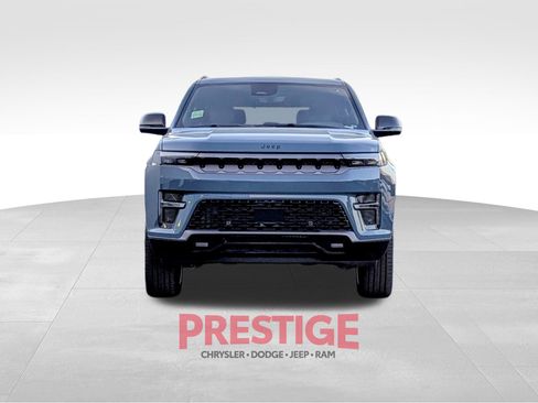 New 2026 Jeep Grand Wagoneer Limited AWD/4WD image 2