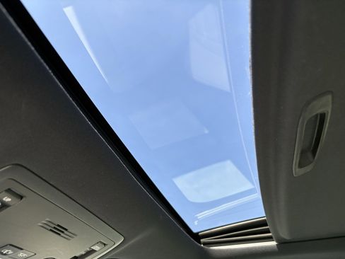 Used 2015 Lexus IS 250 w/ F-Sport Package image 40