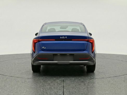 Used 2025 Kia K4 LXS image 7