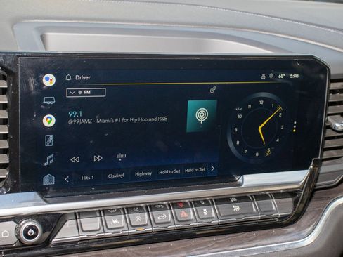 Used 2022 Chevrolet Silverado 1500 LTZ image 30