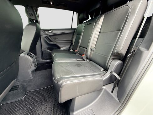 Used 2021 Volkswagen Tiguan SE R-Line FWD image 20