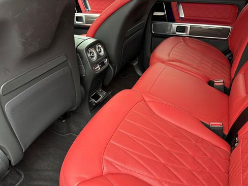 Used 2024 Mercedes-Benz G 63 AMG 4MATIC image 27