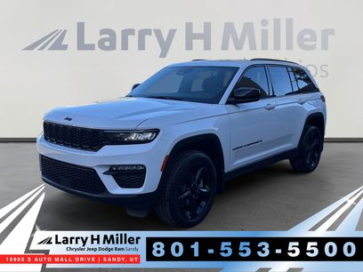 New 2025 Jeep Grand Cherokee Limited w/ Black Appearance Package