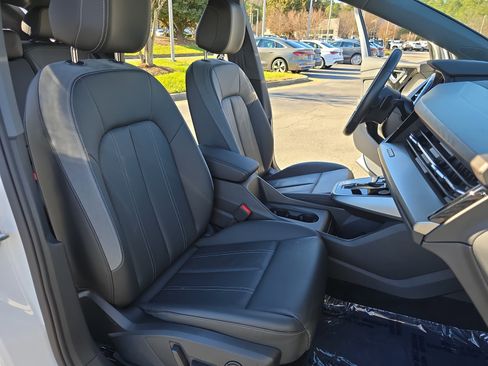 Used 2023 Audi Q4 e-tron Premium Plus w/ Premium Plus image 10