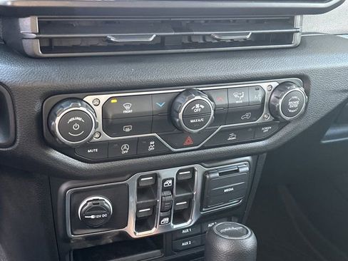 New 2026 Jeep Gladiator Sport image 26