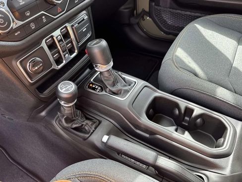 New 2026 Jeep Gladiator Sport image 44