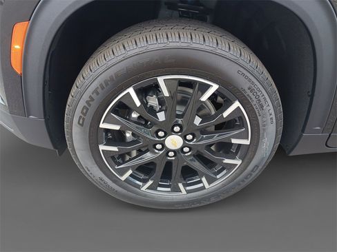 New 2026 Chevrolet Traverse LT w/ Sun and Wheel Package image 15