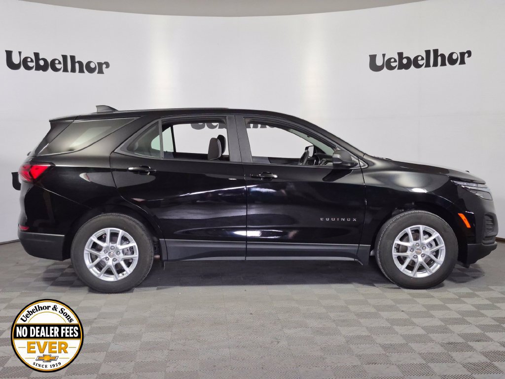 Certified 2024 Chevrolet Equinox LS FWD image 9