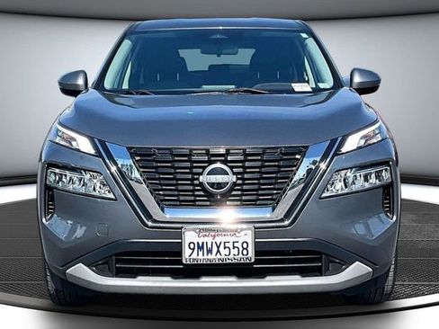 Certified 2023 Nissan Rogue SV image 2