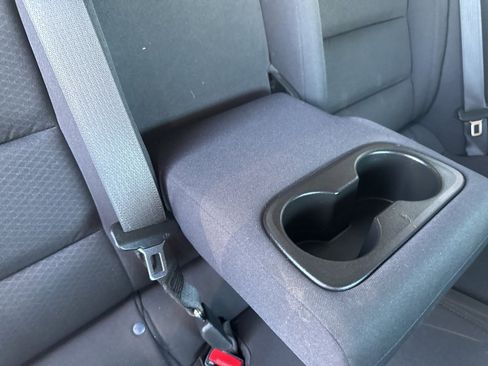 Used 2021 Chevrolet Malibu LT image 23