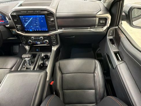 Certified 2022 Ford F150 Lariat w/ Trailer Tow Package AWD/4WD image 31