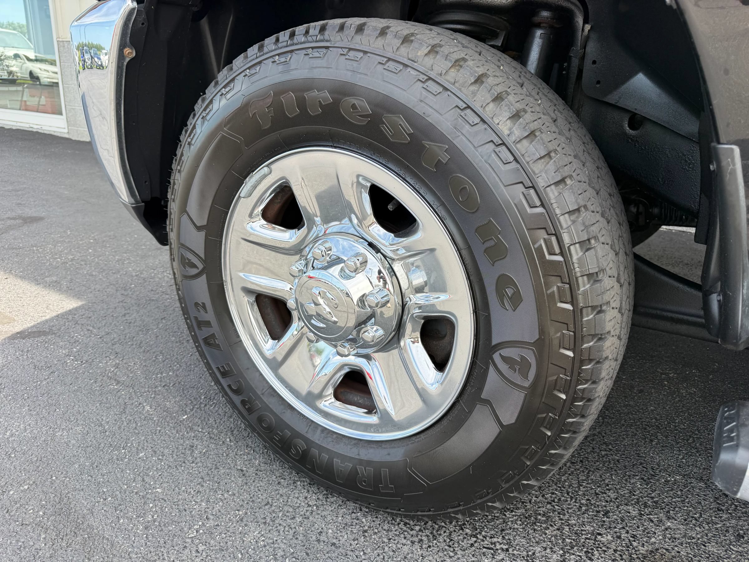 Used 2018 RAM 2500 SLT AWD/4WD image 12
