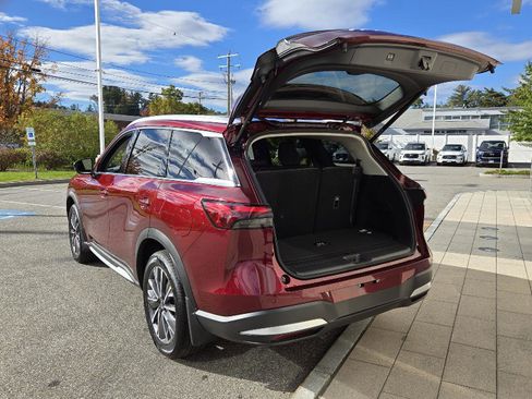 New 2026 INFINITI QX60 Luxe w/ Cargo Package image 18