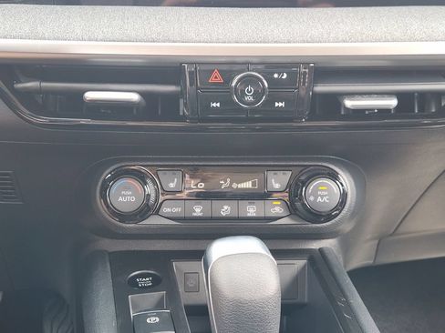 New 2026 Nissan Kicks SV w/ Cold Weather Package AWD/4WD image 15