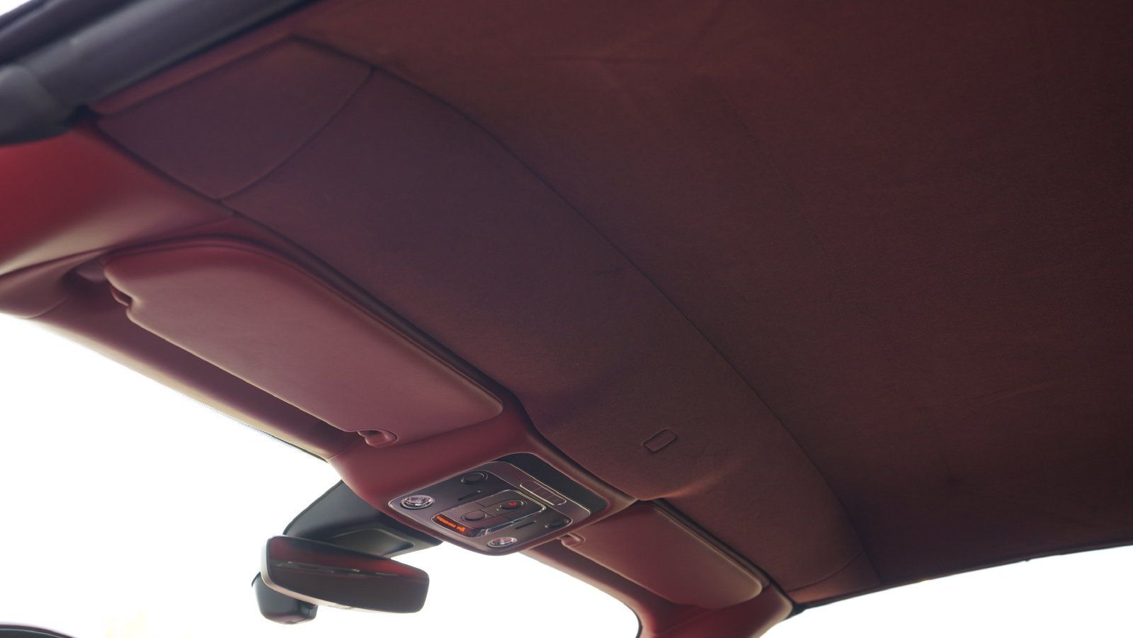Certified 2022 Bentley Continental GT AWD/4WD image 32
