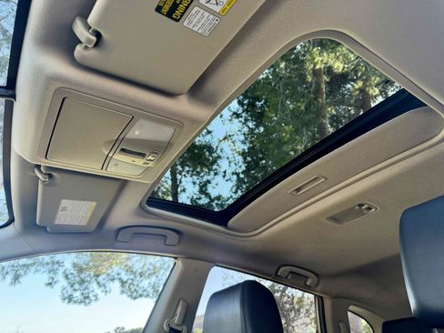 Used 2013 Nissan Rogue SL FWD image 13