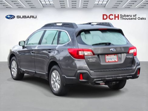 Used 2019 Subaru Outback 2.5i image 6