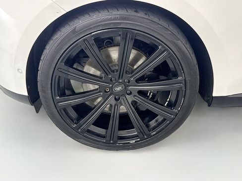 Used 2023 Land Rover Range Rover Long Wheelbase SE AWD/4WD image 33