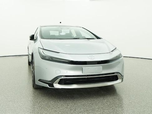New 2026 Toyota Prius Plug-In Hybrid FWD image 43