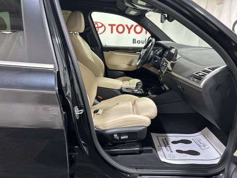Used 2023 BMW X3 xDrive30i w/ Convenience Package AWD/4WD image 12