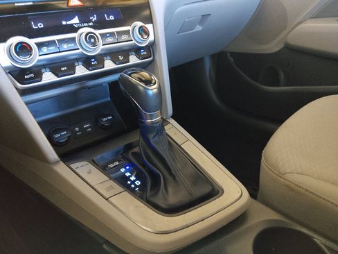 Used 2019 Hyundai Elantra Value Edition FWD image 26