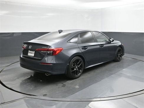 Used 2024 Honda Civic Sport image 11