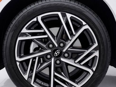 Used 2023 Hyundai Kona N Line image 10