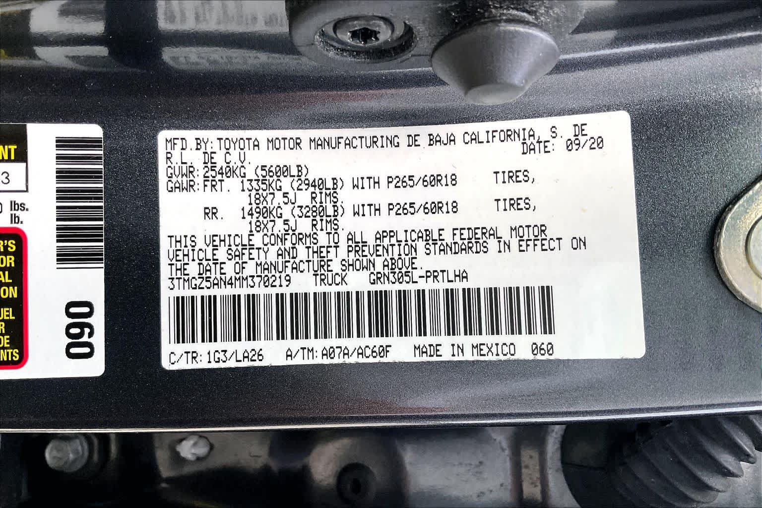 Used 2021 Toyota Tacoma Limited w/ Nightshade Package AWD/4WD image 33