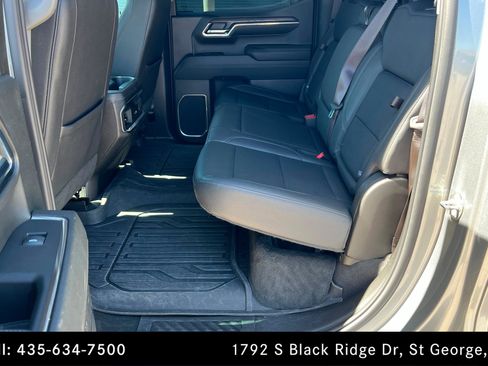 Used 2024 GMC Sierra 1500 SLT w/ SLT Premium Plus Package AWD/4WD image 21