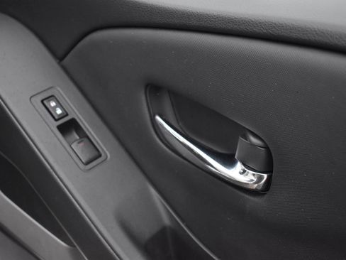 Used 2023 Nissan Frontier SV w/ SV Convenience Package image 46