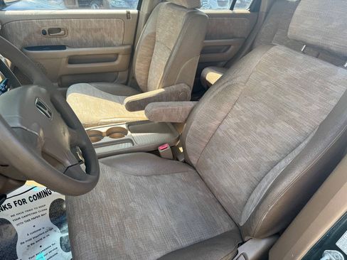 Used 2004 Honda CR-V LX image 9