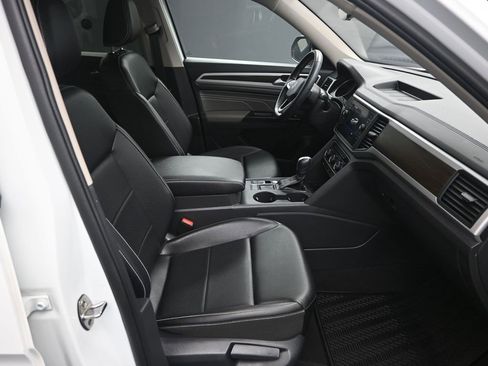 Used 2021 Volkswagen Atlas SE w/ Towing Package image 38